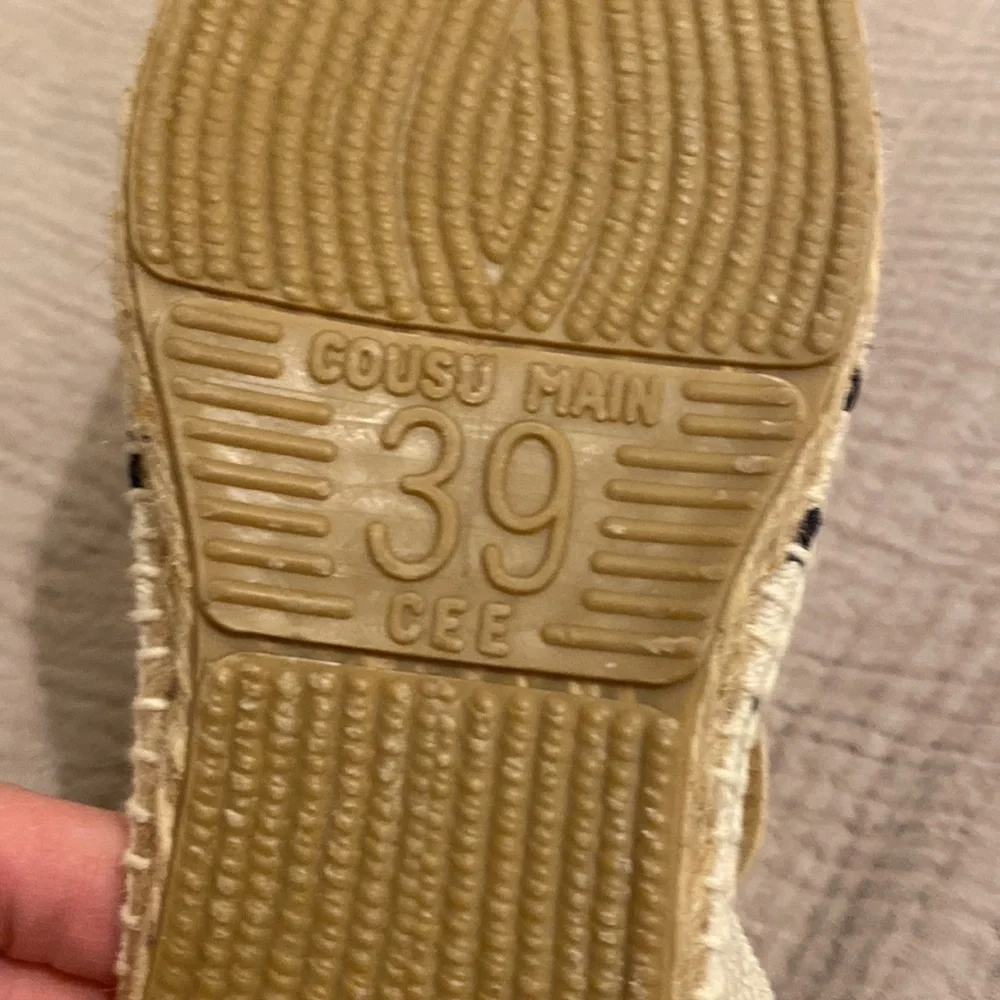 COUSU MAIN 39 CEE striped espadrilles. Size 39 . New